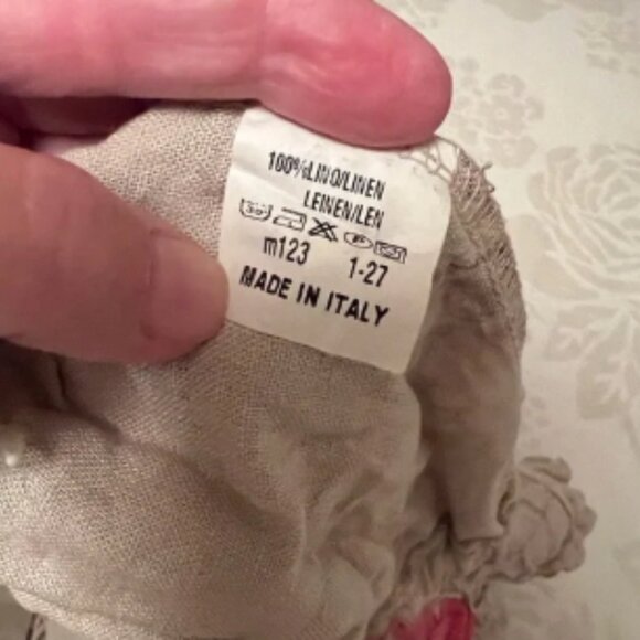 Floral Linen Print Women's Shorts - Picture 4 of 4